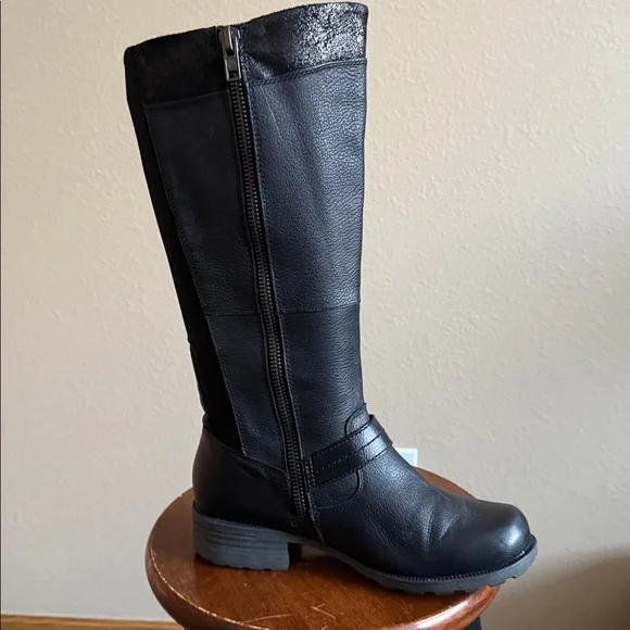 Earth Origins Portia Black Moto Boots - Picture 4 of 11